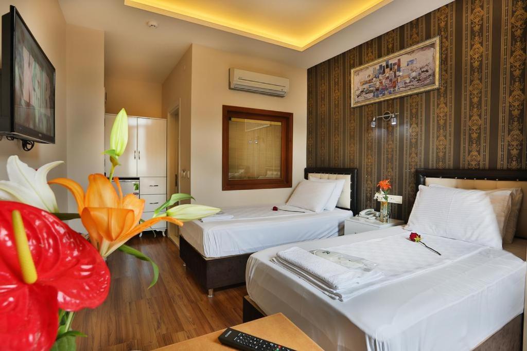 Gh Suites Taxim Hotel Istanbul Exterior photo
